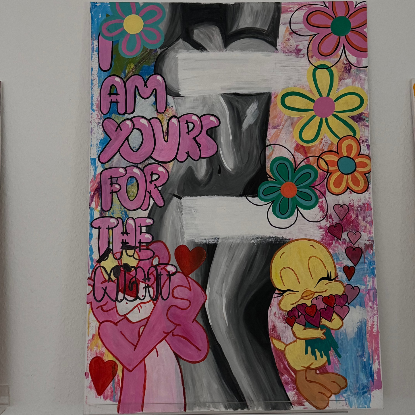 Modernes Acrylgemälde – Farbintensives Aktgemälde mit Pop-Art-Comic & floralen Elementen | 70×100 cm